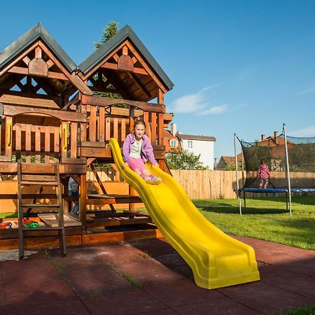 Apartmany Zaria Besenova Ngoại thất bức ảnh